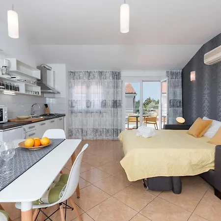 Seafront Apartment Gaby Medulin Exterior photo